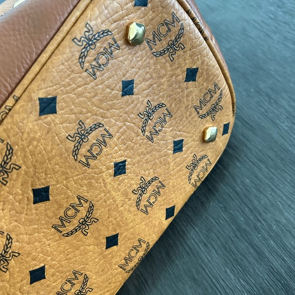 MCM top handle bag - Picture 16 of 17